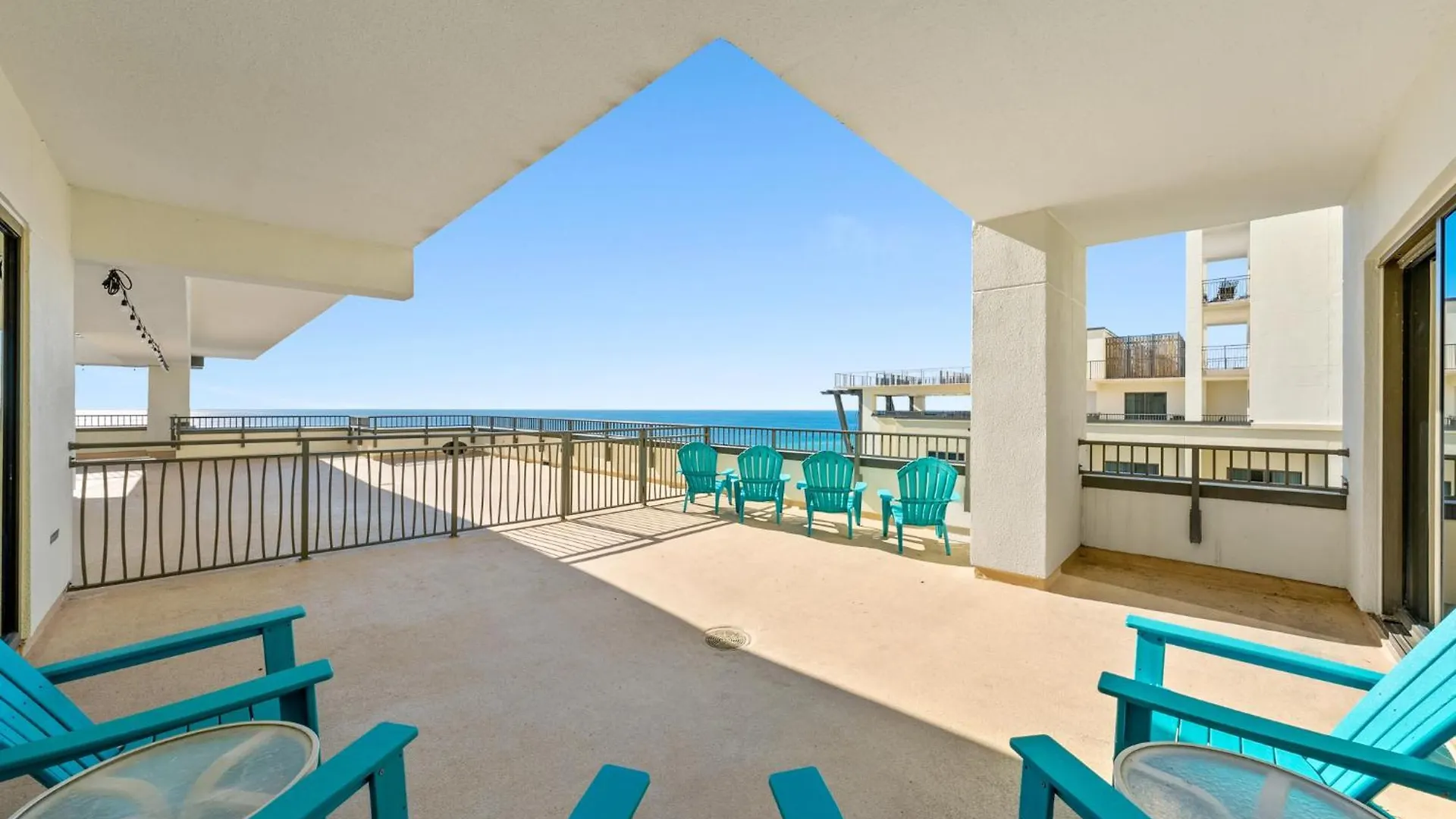 Apartment Origin 1506 - Private Rooftop Balcony - Four Bedroom Penthouse - Gorgeous Sunset Views! Panama Stadt