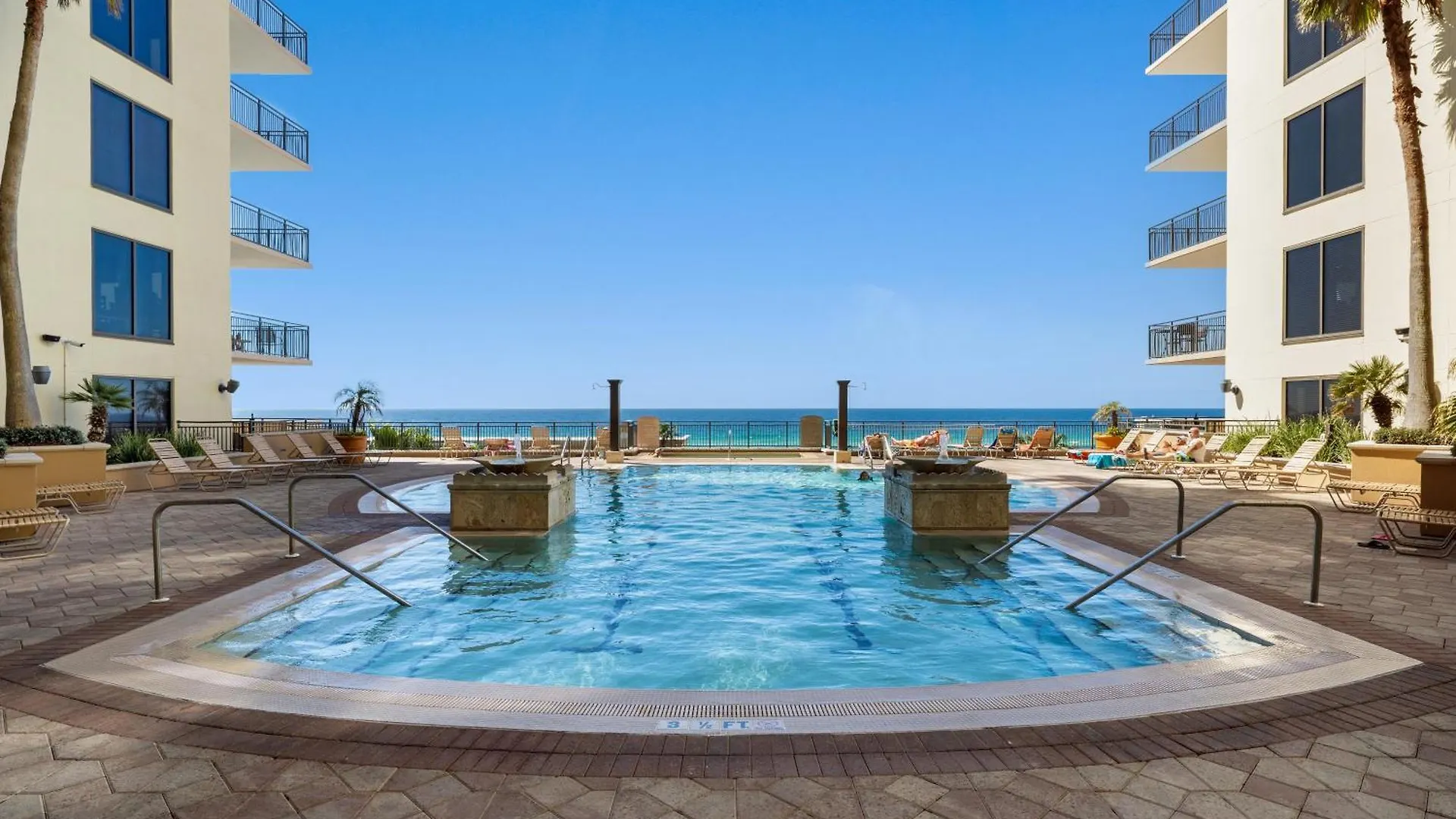 Origin 1506 - Private Rooftop Balcony - Four Bedroom Penthouse - Gorgeous Sunset Views! Panama Stadt Apartment