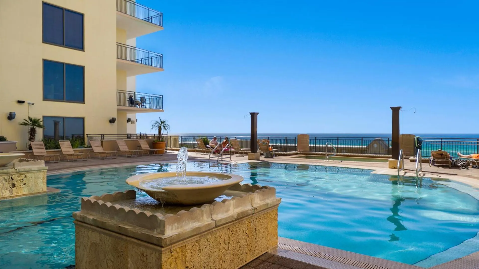 Apartment Origin 1506 - Private Rooftop Balcony - Four Bedroom Penthouse - Gorgeous Sunset Views! Panama Stadt